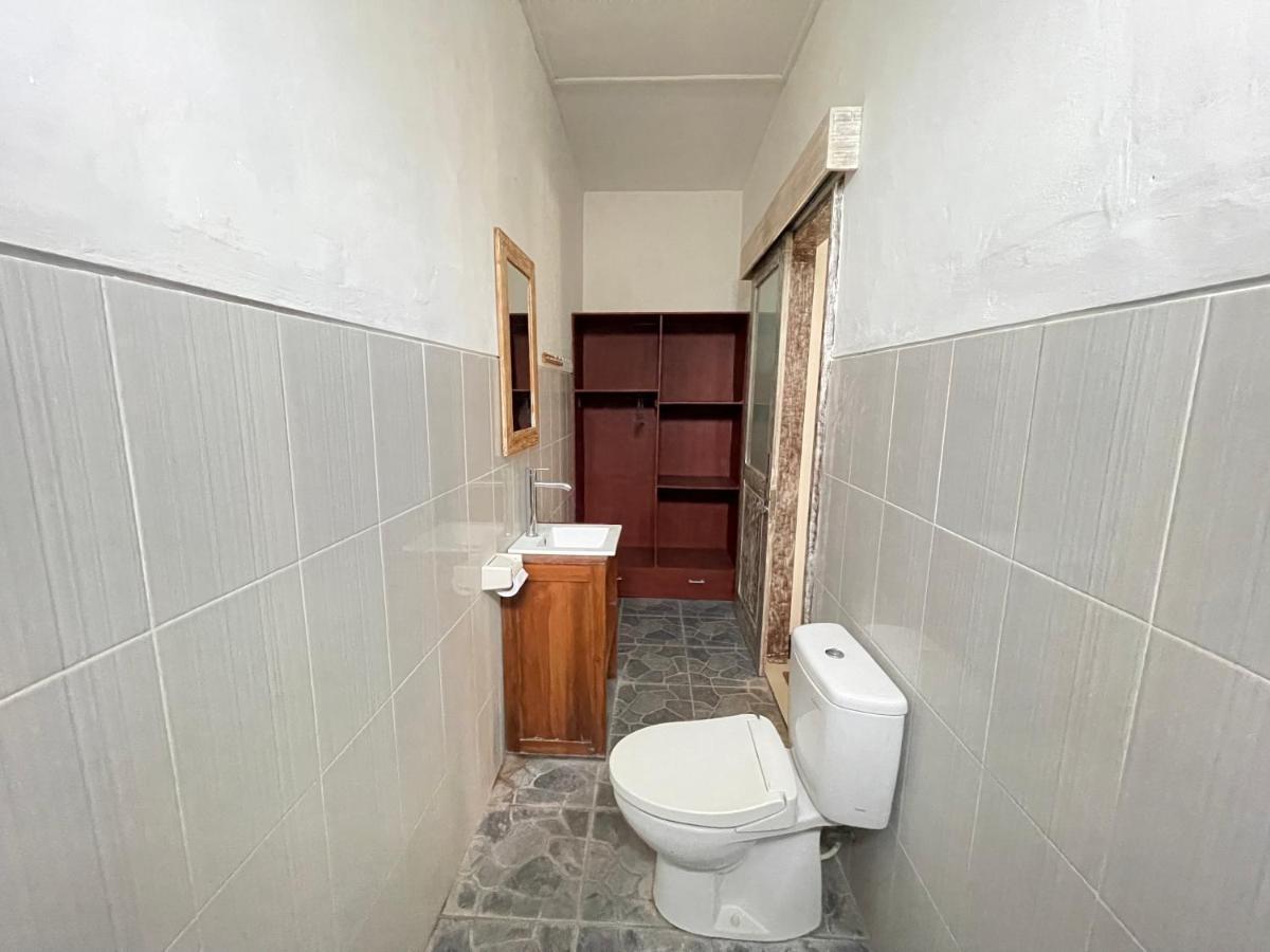 Belimbing Guest House Canggu Eksteriør billede